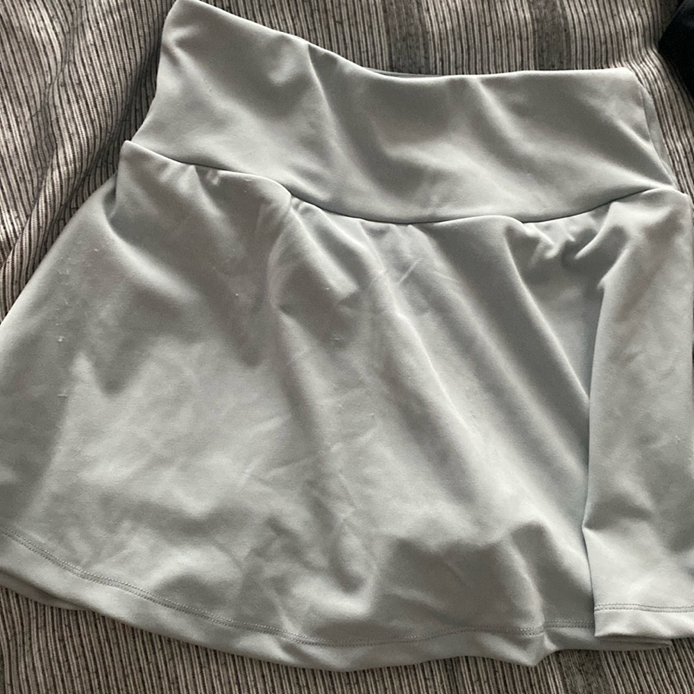 Athletic skirt